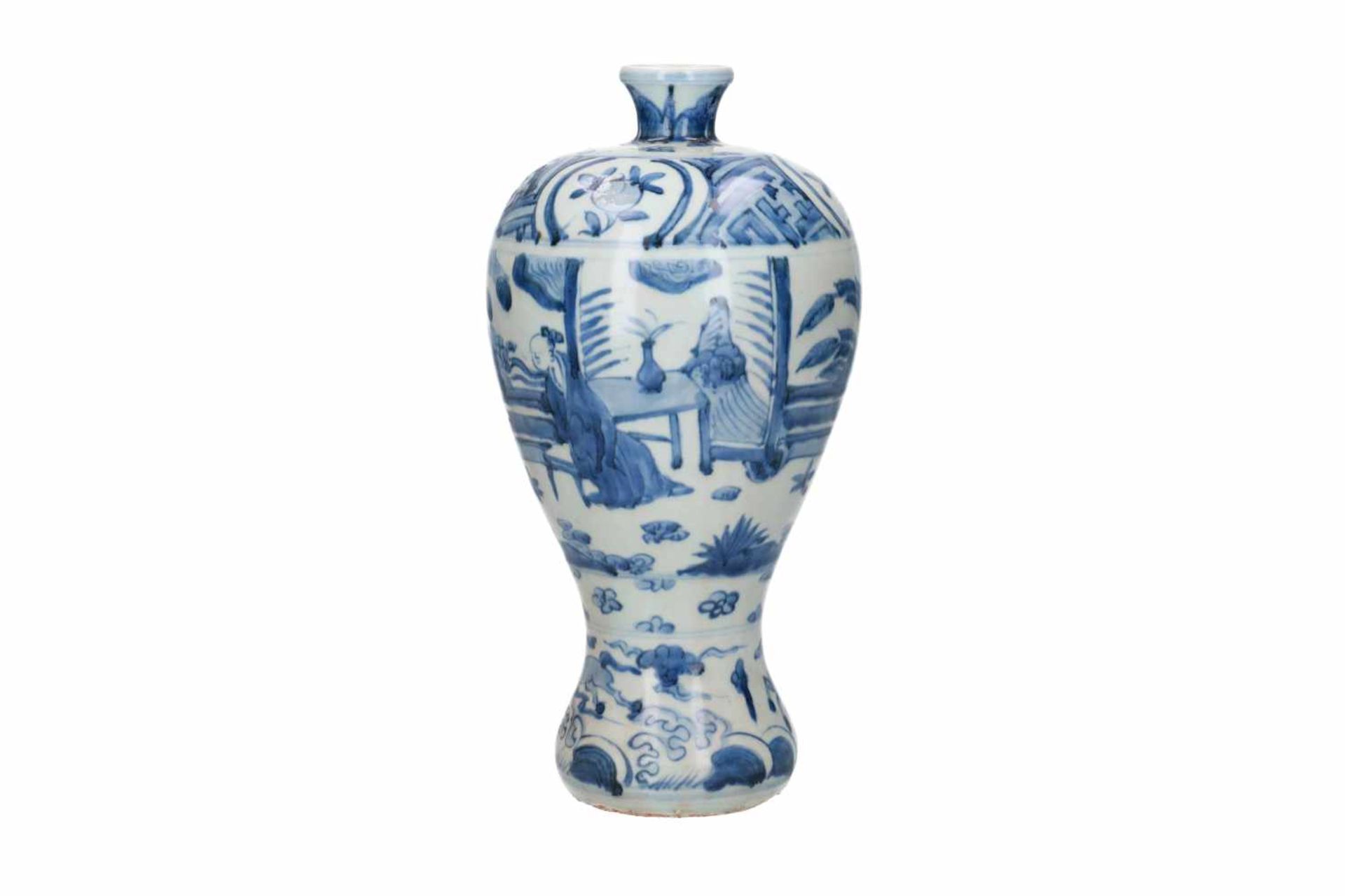 A blue and white porcelain Meiping vase, decorated with figures, horses and fruits. Unmarked. China, - Bild 3 aus 6