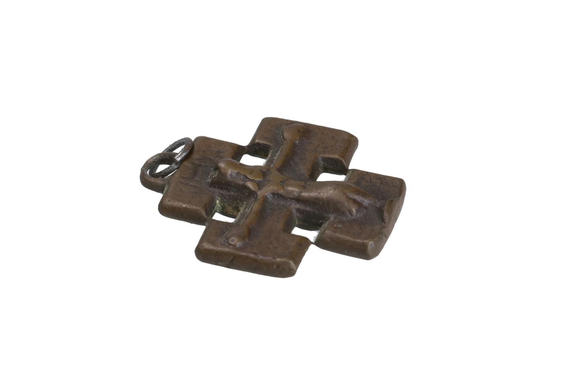 A bronze Jerusalem cross. France, 13th century. Provenance: Prunier Louvier. Gabriëlse Collection, - Bild 3 aus 3