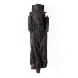 A wooden sculpture of a saint. Northern France/Belgium, 15th century. Gabriëlse Collection, Middelb