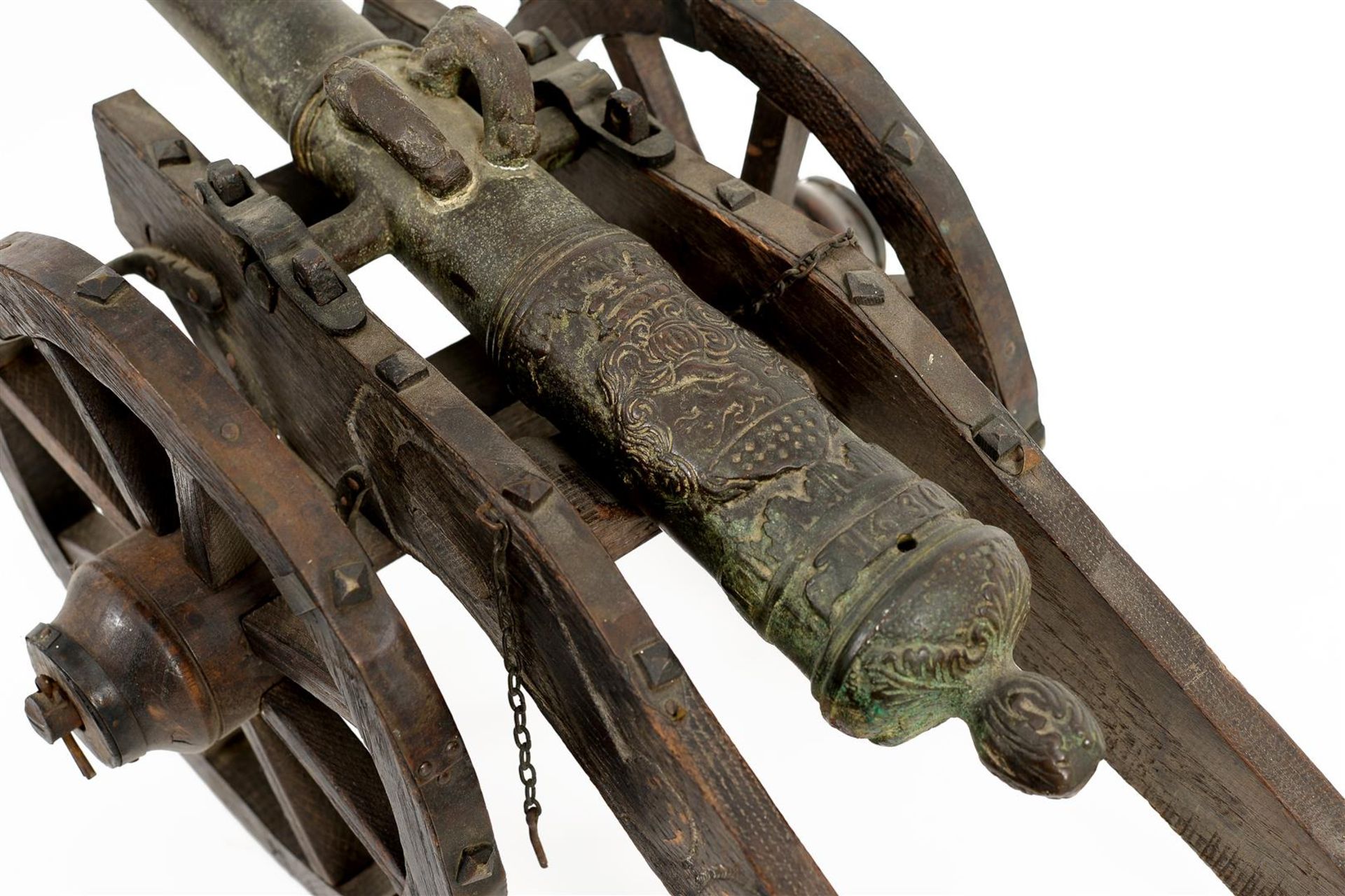 A pair of bronze cannons with coat of arms, on wooden gun carriage. Dated 1630. Holland, 19th centur - Bild 6 aus 9