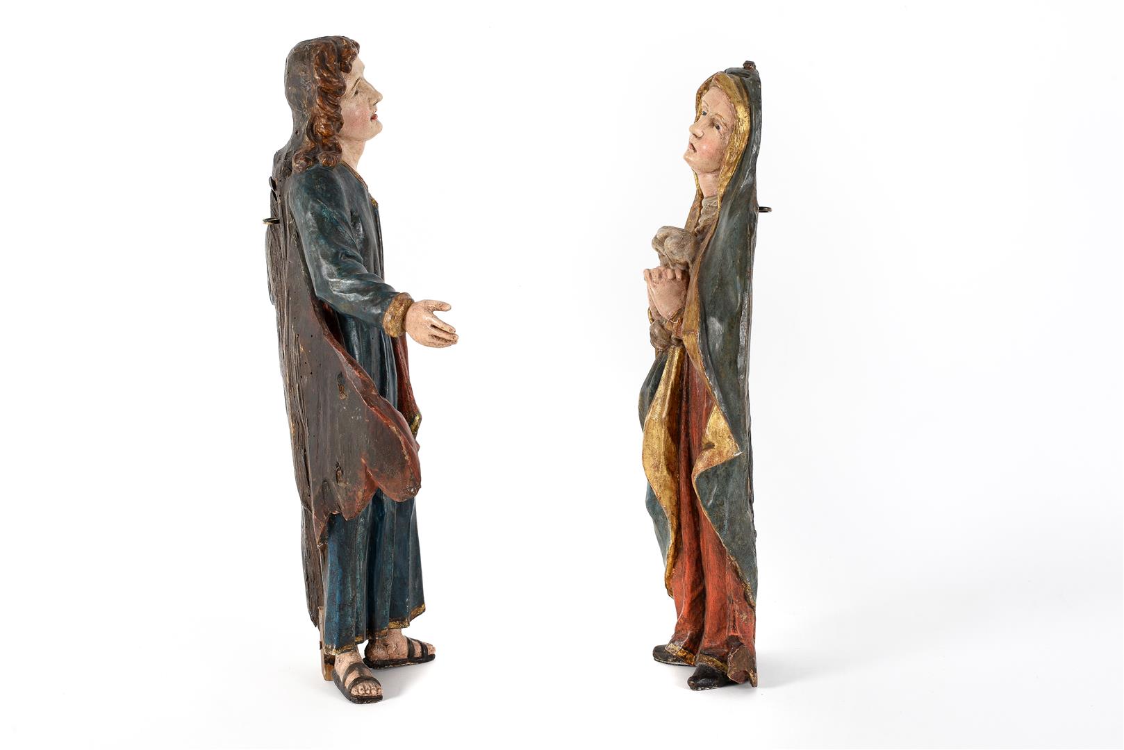 Two polychrome wooden sculptures of Maria Cleophas and possibly Josef of Arimathea. Possibly Germany - Image 3 of 7