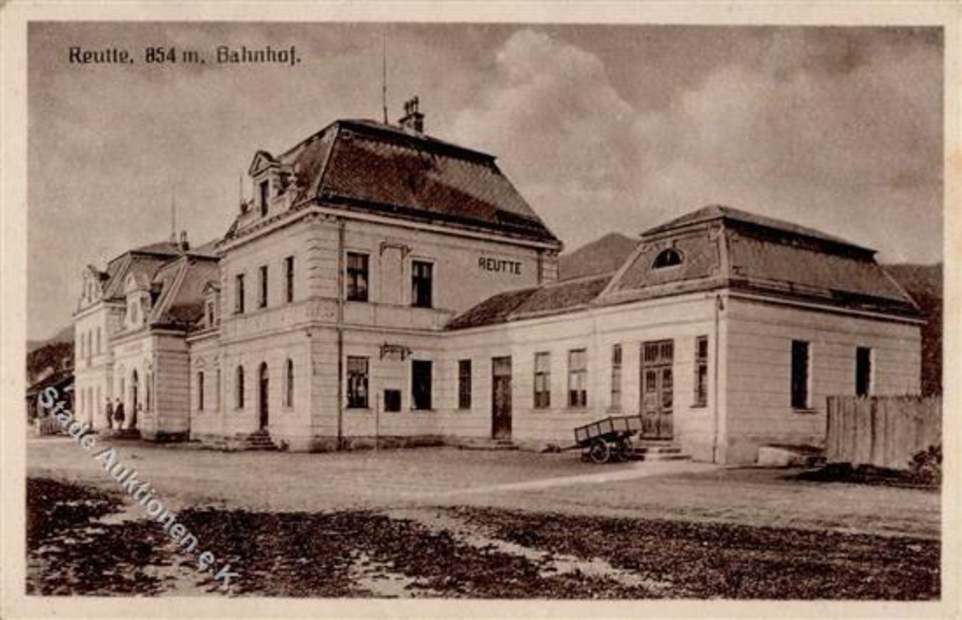 Reutte (6600) Österreich Bahnhof I-II (Ecken abgestoßen)Dieses Los wird in einer online-Auktion ohne