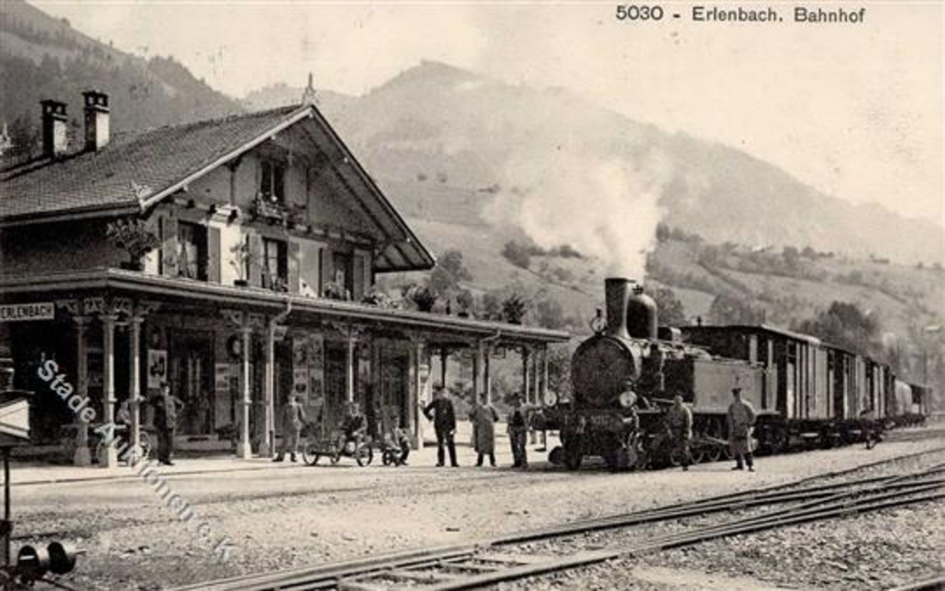 Erlenbach ZH (8703) Schweiz Bahnhof Eisenbahn IDieses Los wird in einer online-Auktion ohne Publikum