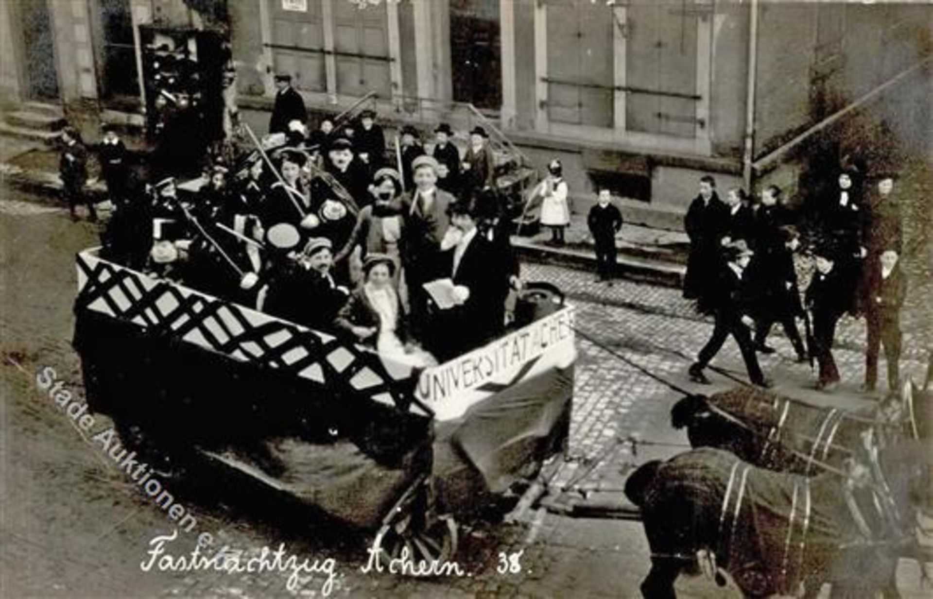 Achern (7590) Hauptstraße Fastnacht Festzumzug Universität I-IIDieses Los wird in einer online-