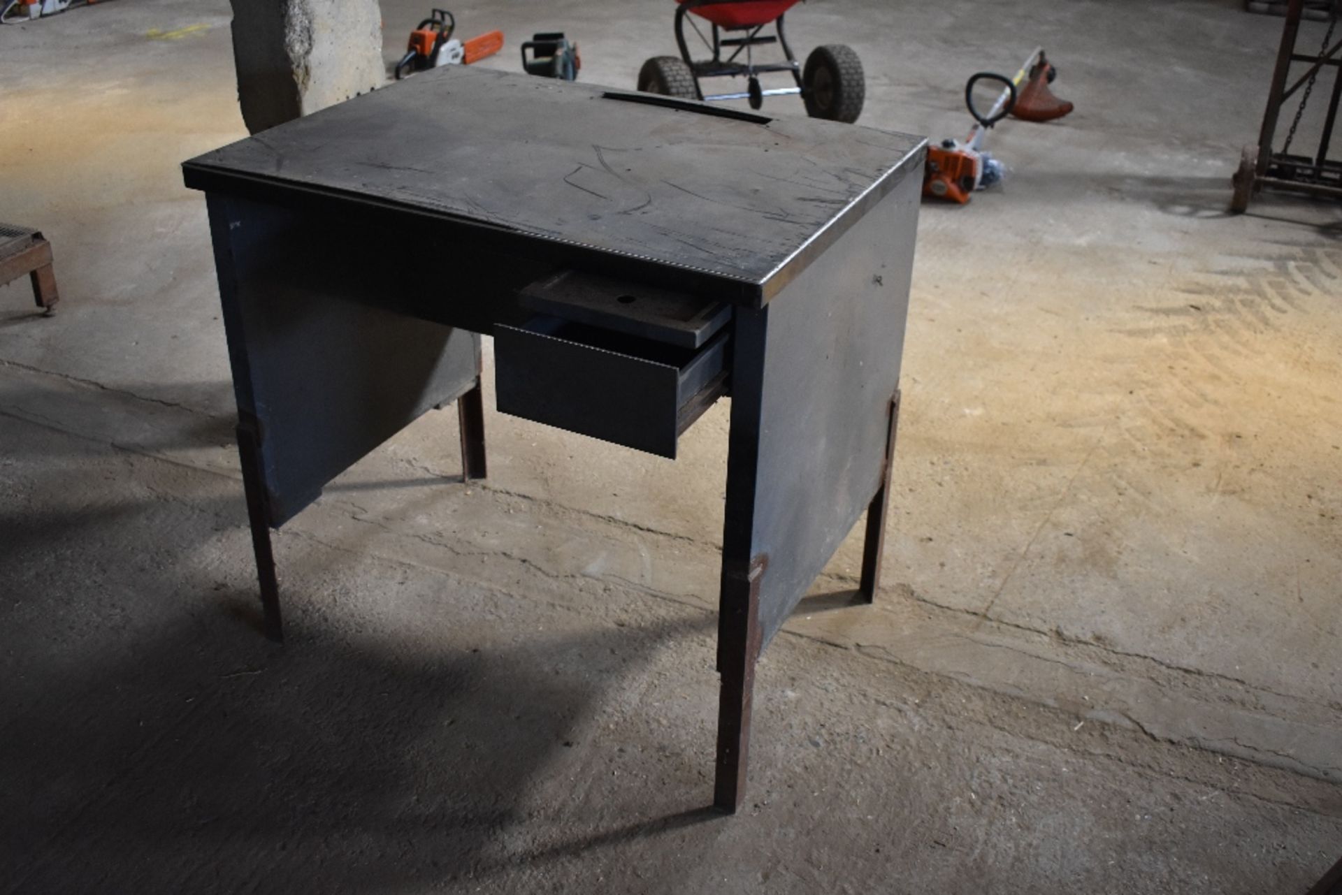 Workshop Bench - Image 2 of 2