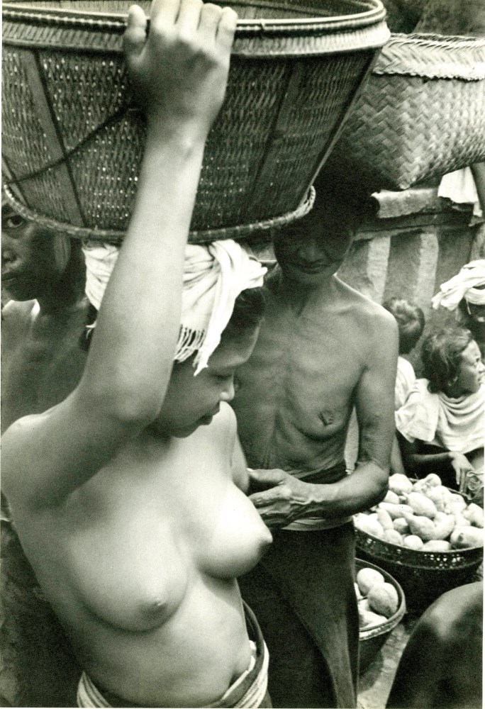 HENRI CARTIER-BRESSON - Bali Nude, Indonesia - Original vintage photogravure