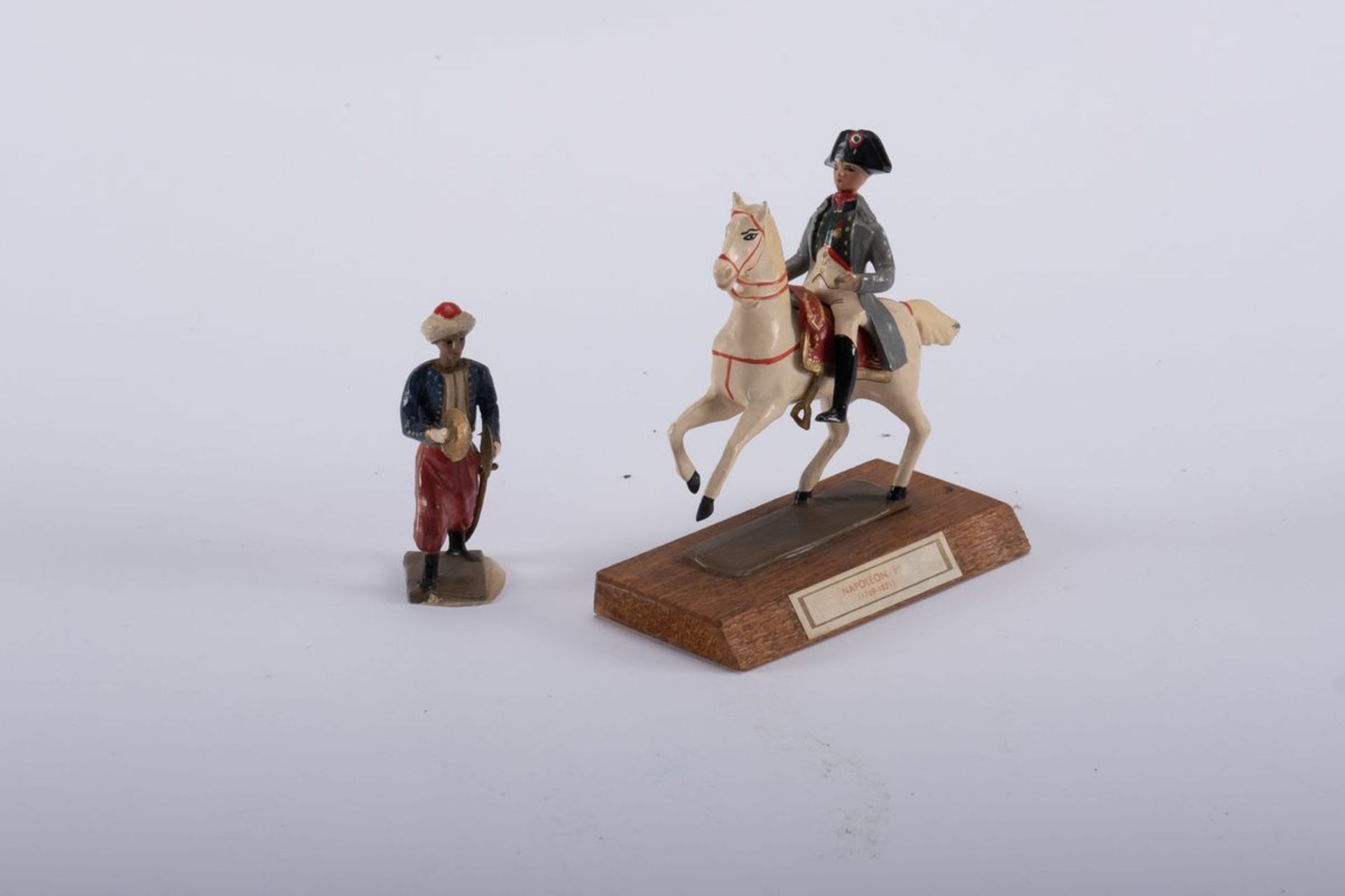CBG Mignot - Speelgoedsoldaatje 4x Musiciens ainsi que un Napoléon 1er