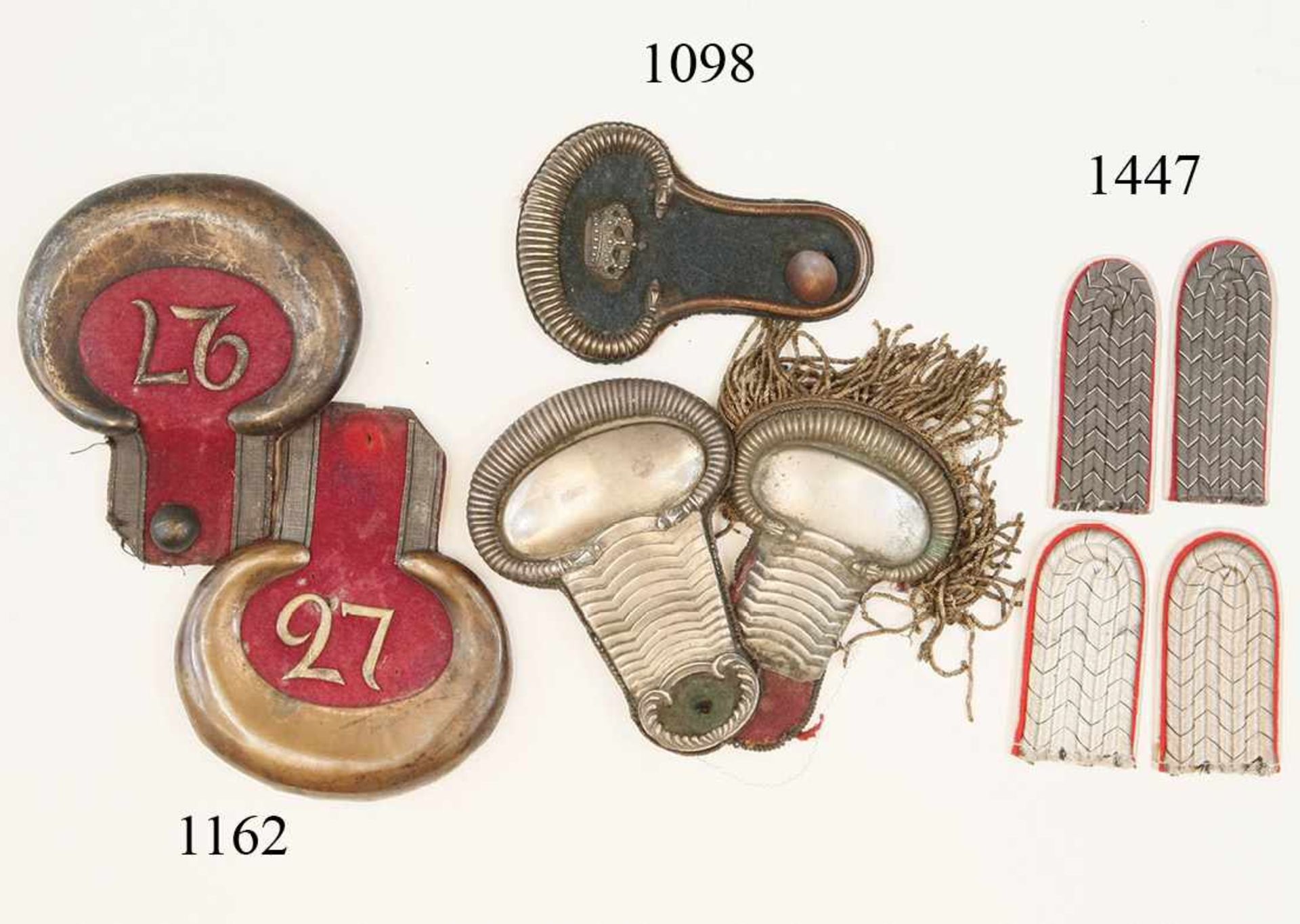 Konvolut 3 Offiziersepauletten M/1825 und M/1848