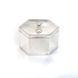 A VICTORIAN SILVER TEA CADDY, LONDON 1843 Hexagonal8cm high,160g