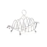 A SILVER TOAST RACK, GEORGIAN 18cm high, 20cm wide, 465g