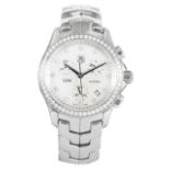 A LADY’S TAG HEUER LADY’S LINK WRISTWATCH Reference no. CJF1314, the circular white dial with