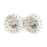 A PAIR OF CHINESE FAMILLE ROSE ‘ROSE AND BUTTERFLY’ PLATES, QING DYNSATY, QIANLONG 1735 – 1796