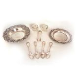 A MISCELLANEOUS COLLECTION OF SILVER ITEMS, VARIOUS MAKERS AND DATES Comprising: four Victorian