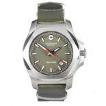 A GENTLEMAN’S STAINLESS STEEL WRISTWATCH, VICTORINOX SWISS ARMY INOX Reference no. 241683.1, quartz,