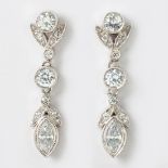 A PAIR OF WHITE SAPPHIRE PENDANT EARRINGS