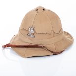 A WWII SUDAN DEFENCE FORCE PITH HELMET, 1942