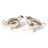 A PAIR OF GEORGE VI SILVER SAUCE BOATS, VINER'S LIMITED, SHEFFIELD, 1946