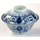 A CHINESE BLUE AND WHITE BOWL AND COVER, QING DYNASTY, 19TH CENTURY