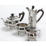 A GEORGE V SILVER TEA SERVICE, WILLIAMS LIMITED, BIRMINGHAM, 1922