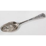 A SILVER OLD ENGLISH PATTERN BERRY SPOON, MARKS RUBBED, LONDON, 18TH CENTURY