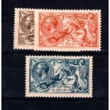 GREAT BRITAIN ** 1918-1919 Sea Horses B.W. Printing. 2/6, 5/- and 10/-. Unmounted mint. Full o.g. SG