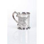 A VICTORIAN SILVER MUG, EDWARD, EDWARD JUNIOR, JOHN AND WILLIAM BARNARD, LONDON 1842 Moulded everted