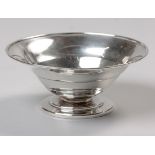 A GEORGE VI SILVER BOWL, JOSEPH GLOSTER LIMITED, BIRMINGHAM, 1943