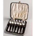 A SET OF SIX CHINESE SILVER TEASPOONS
