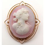 A CAMEO BROOCH