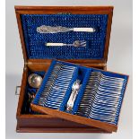 A CASED SET OF VICTORIAN OLD ENGLISH PATTERN FLATWARE, JOHN ROUND AND SON LIMITED, SHEFFIELD, 1895
