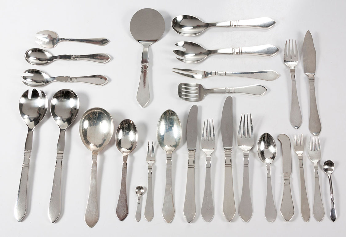 A PART SET OF SILVER CONTINENTAL ANTIK PATTERN CUTLERY, DESIGNED IN 1906 BY GEORG JENSEN