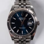 A GENTLEMANâ€™S STAINLESS STEEL OYSTER PERPETUAL DATEJUST ROLEX