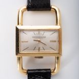 A LADY'S 18CT GOLD JAEGER LECOULTRE WATCH