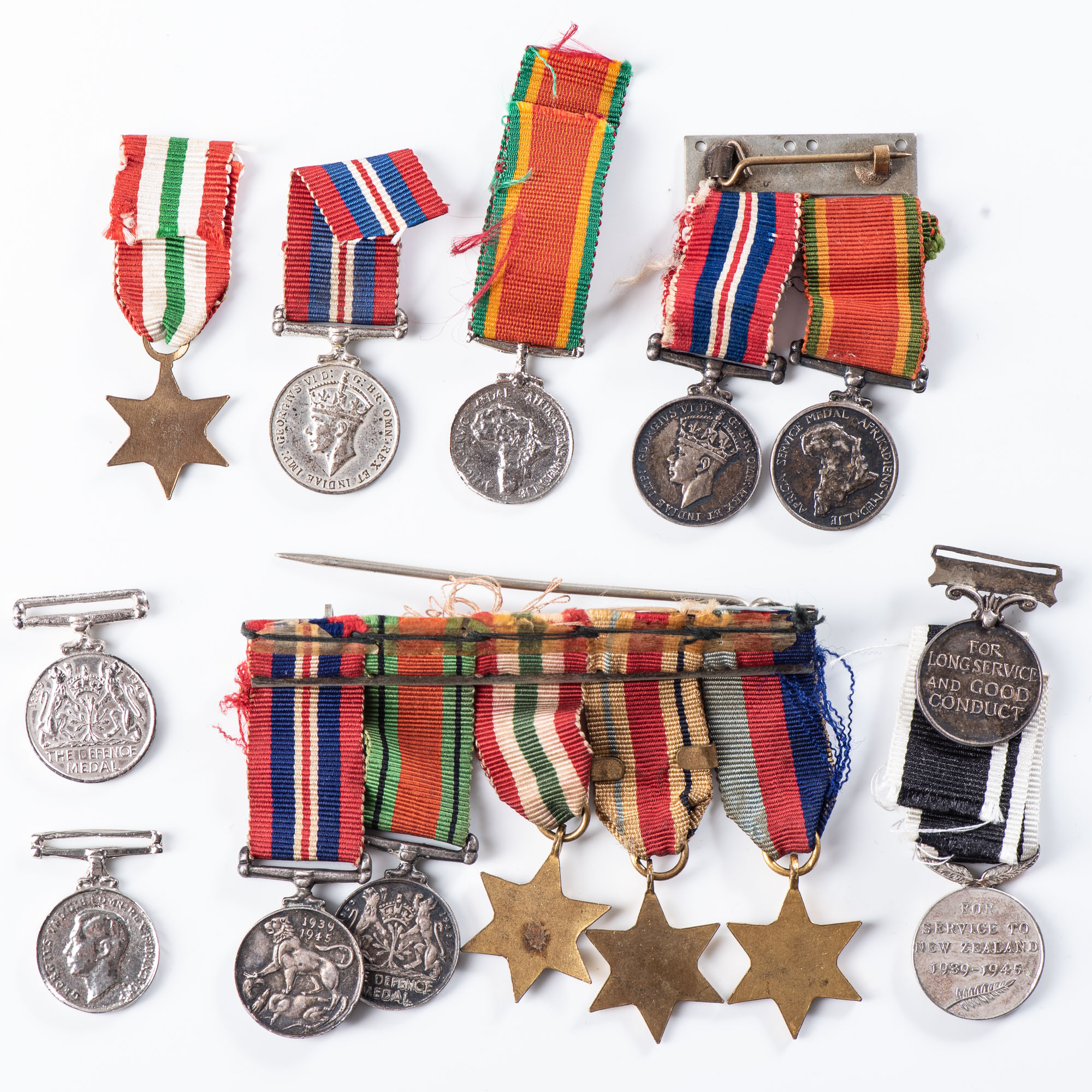 LOT OF 14 WW2 ASSORTED MINIATURE DRESS MEDALS - Image 2 of 2