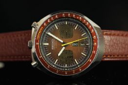 GENTLEMEN'S SEIKO BULLHEAD CHRONOGRAPH AUTOMATIC WRISTWATCH, circular twin register brown sunburst