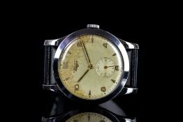 GENTLEMENS LONGINES OVERSIZE WRISTWATCH REF. 6119, circular patina dial with gold arabic numerals