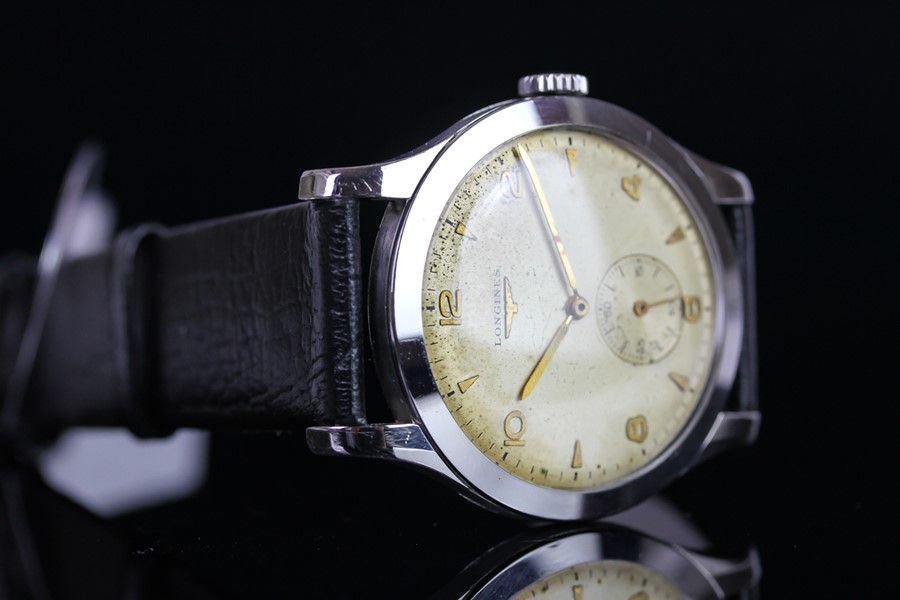 GENTLEMENS LONGINES OVERSIZE WRISTWATCH REF. 6119, circular patina dial with gold arabic numerals - Image 2 of 3