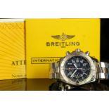 GENTLEMANS BREITLING AVENGER SKYLARK CHRONOGRAPH A13380, round, blue dial with illuminated hands,