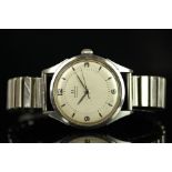 GENTLEMENS OMEGA AUTOMATIC BUMPER WRISTWATCH CIRCA 1945/46 REF. 2421/1, circular off white dial with
