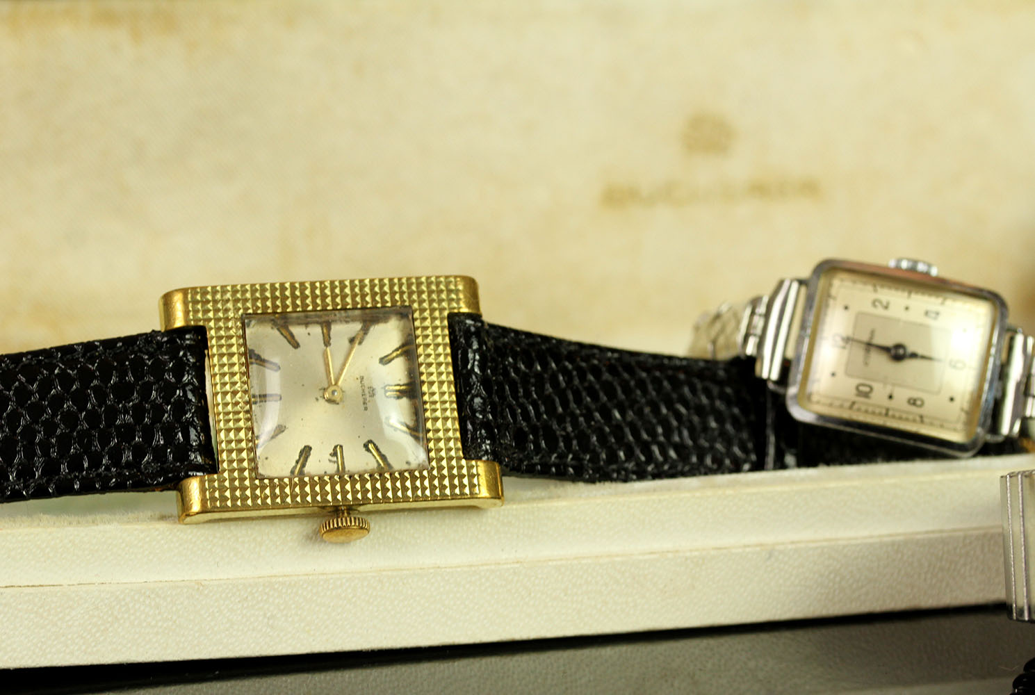 GROUP OF 5 VINTAGE WRISTWATCHES, 1 bucherer watch currently running with box, 1 peerex watch - Image 3 of 4
