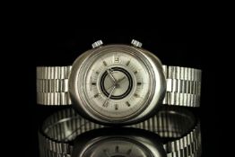 GENTLEMANS JAEGAR LE COULTRE MEMOVOX, round, silver dial with illuminated hands, illuminated baton