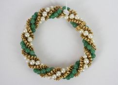 Vintage Van Cleef & Arpels Jade ann Pearl bracelet, twist design with approximately 4.7 - 5mm