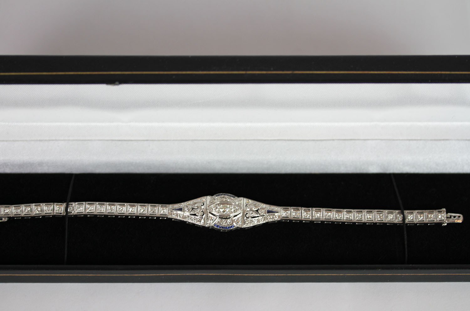 Sapphire and Diamond bracelet, set with 14 baguette cut sapphires and 2 trillion cut sapphires, - Image 4 of 5