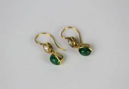 18CT CABOCHON EMERALD AND SINGLE CUT DROP EARRINGS