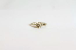 18CT SINGLE STONE BRILLIANT CUT DIAMOND RING , ESTIMATED AT 1.00CT,total weight 2.76gms, stamped