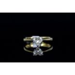 18CT HEART SHAPED SINGLE STONE DIAMOND RING , ESTIMATED 1.02CT, estimated as I colour and clarity