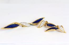 18CT BOUCHERON PARIS BLUE ENAMEL AND WHITE STONE BROOCH AND DROP EARRINGS SET, total weight 40.30