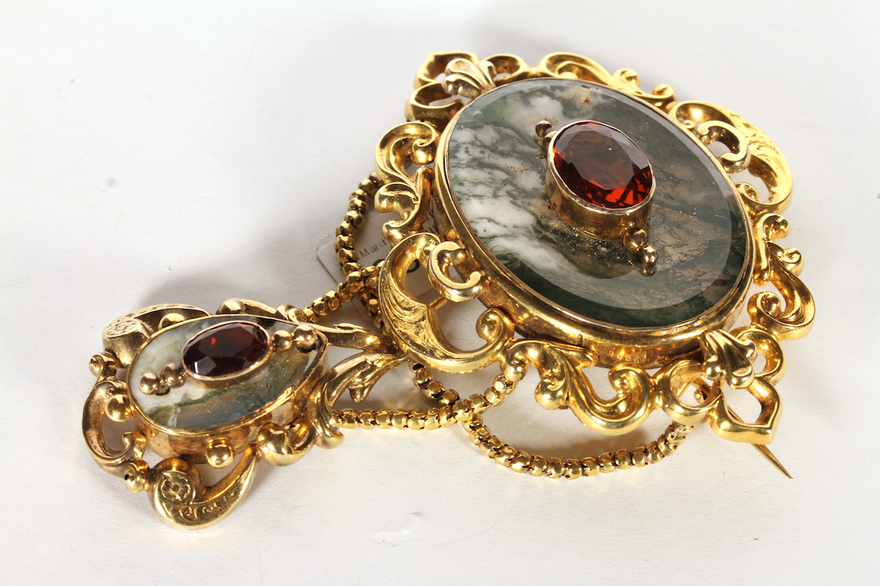 Victorian Moss Agate and Citrine Brooch, a central 38x28mm panel of moss agate, a citrine set to