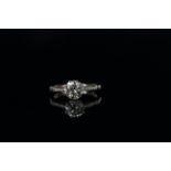 Diamond Cluster Ring, set with 1 round brilliant cut diamond at 1.50ct