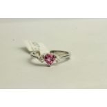 Pink Sapphire and Diamond Ring, set with 1 pink sapphire